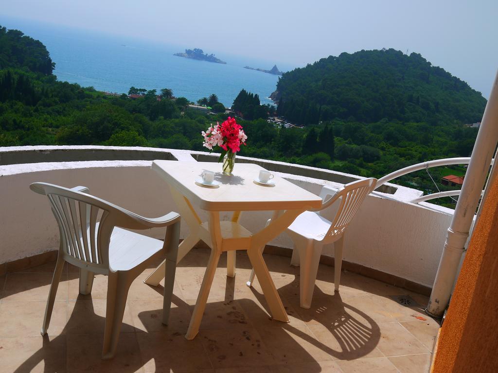 Apartments Villa Relax Petrovac Exterior photo